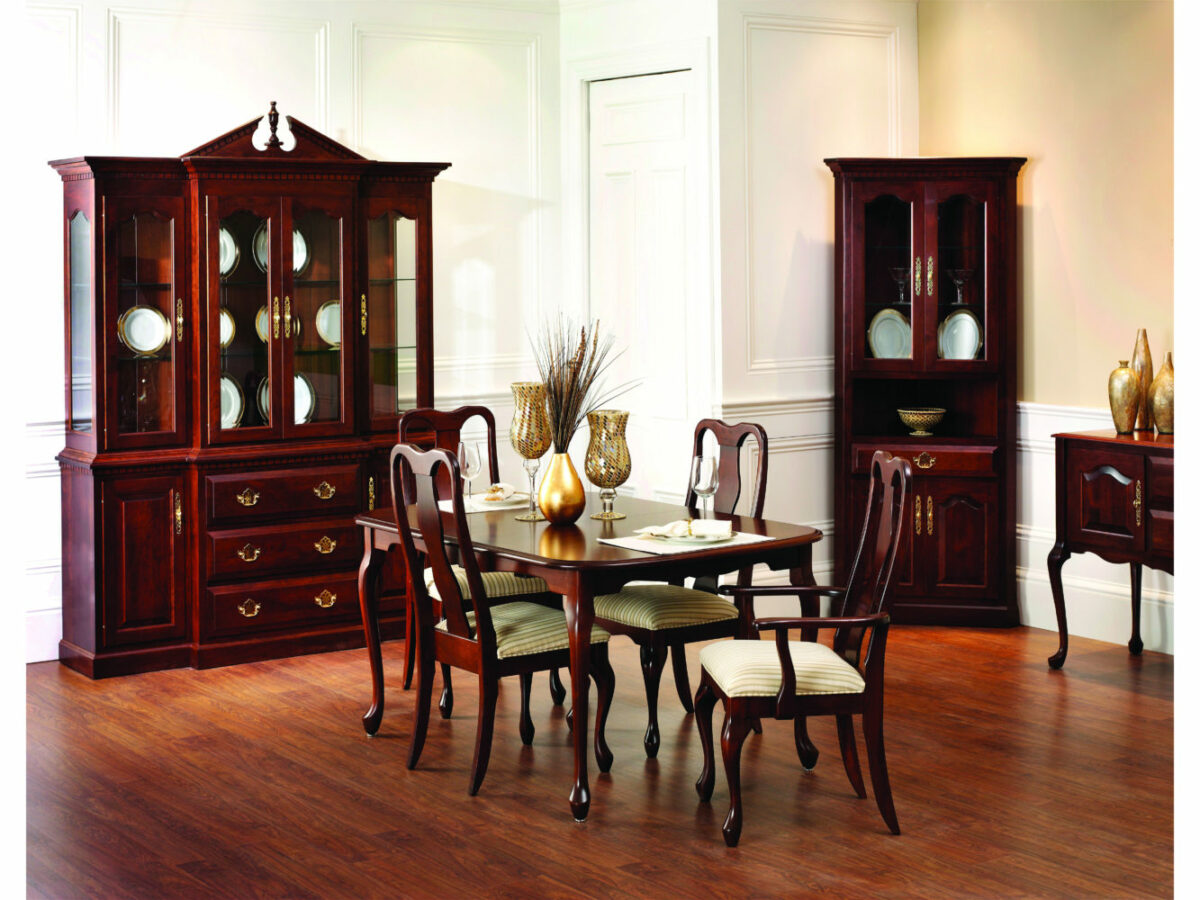 Traditional Corner Hutch - Image 4