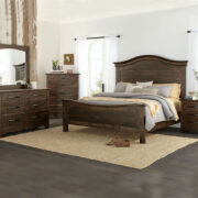Farmhouse Chest - Image 2
